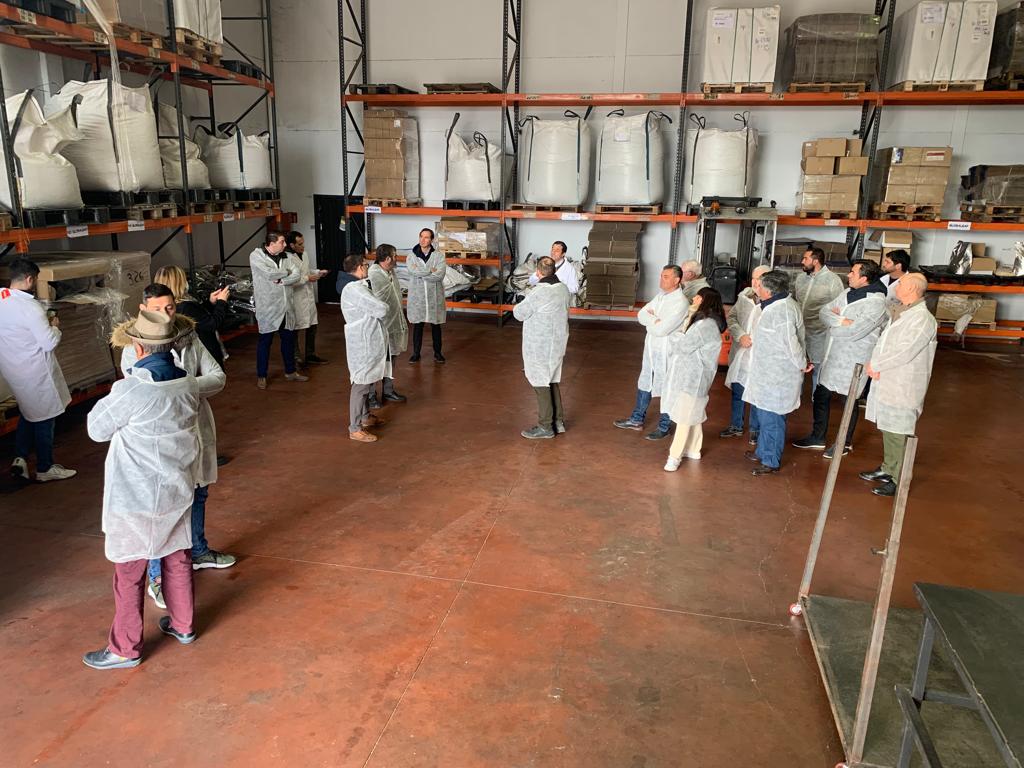 Visita de agricultores de Valladolid a las instalaciones de Pistacyl en El Carpio Pistacho
