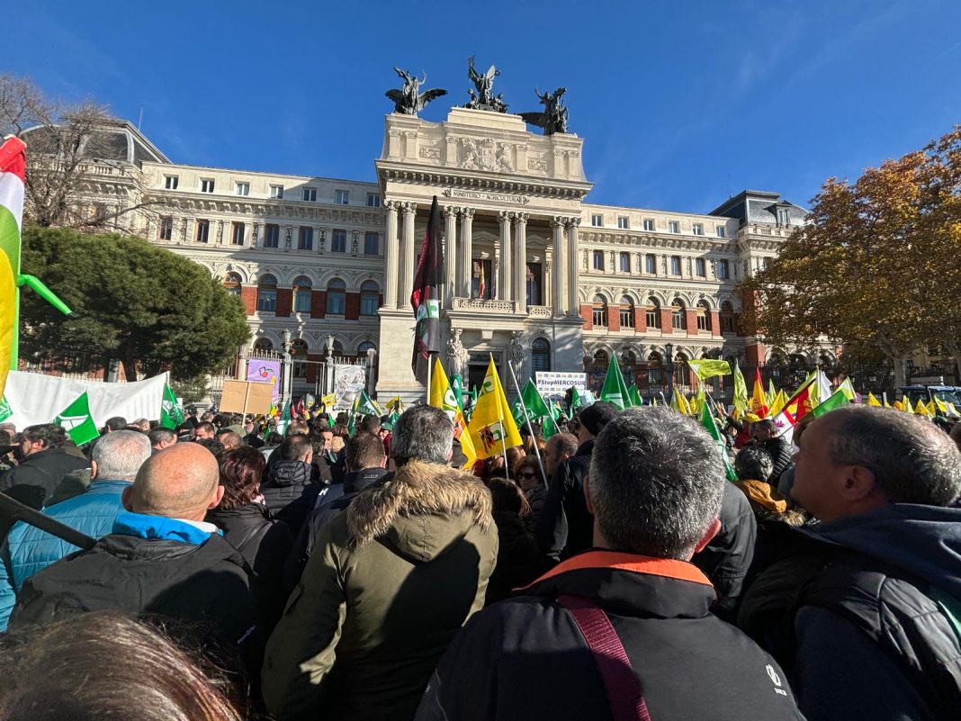 agricultores ministerio protesta