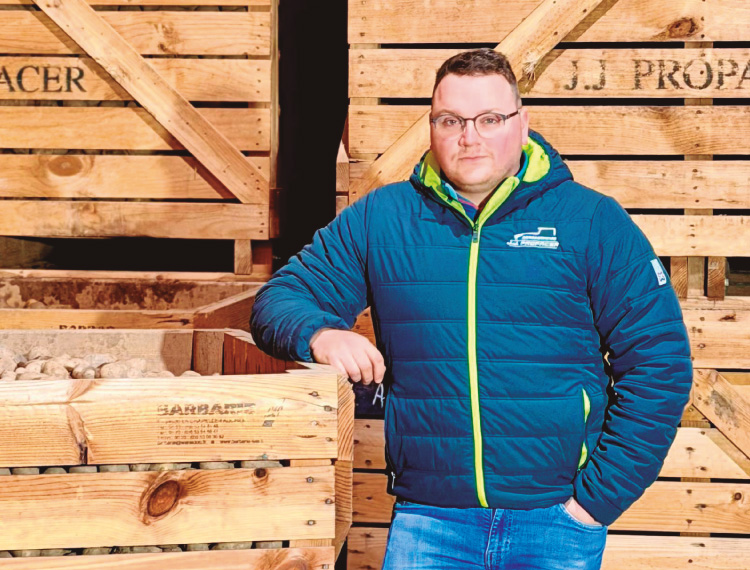 Jose-Martin-Frances-premio-patata-joven-del-anio